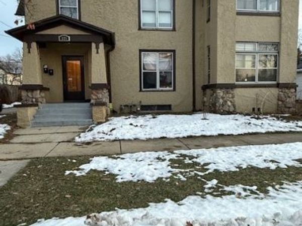 371 Fulton Street, Unit 2, Elgin, IL 60120