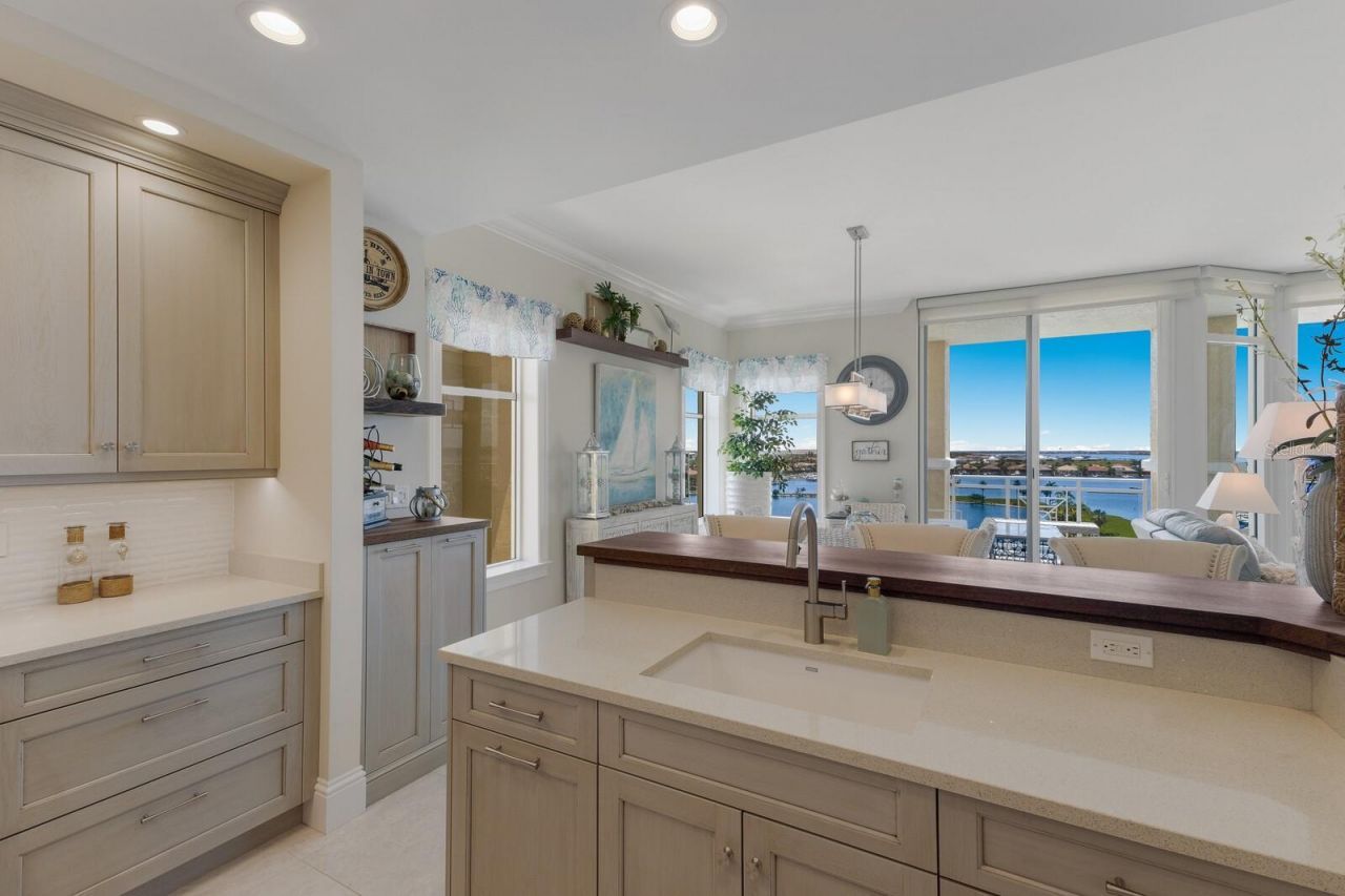 130 Riviera Dunes Way, Unit 601, Palmetto, FL 34221 Photo