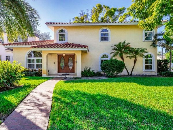 500 VENEZIA PARKWAY, VENICE, FL 34285