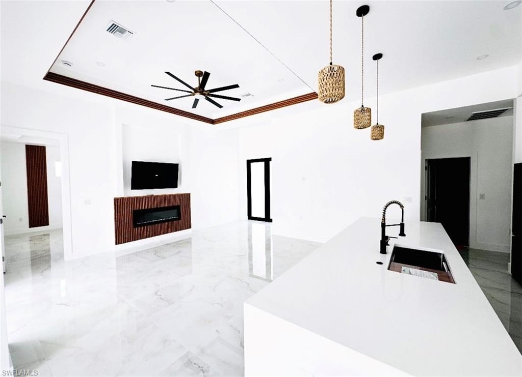 2400 Conroy Ave N, Lehigh Acres, FL 33971 Photo