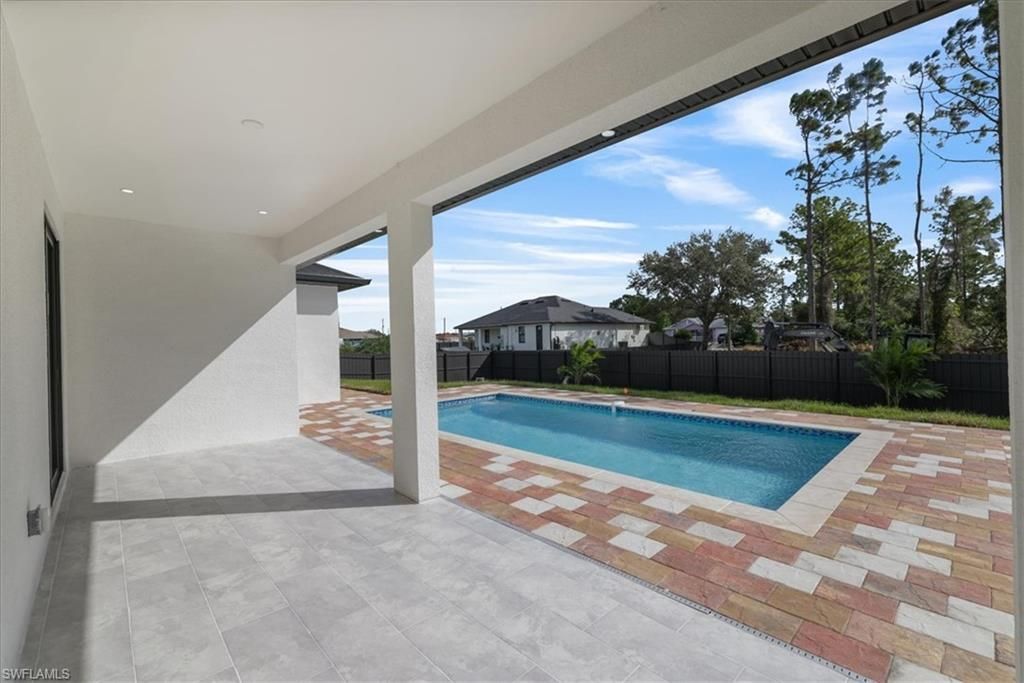 2400 Conroy Ave N, Lehigh Acres, FL 33971 Photo