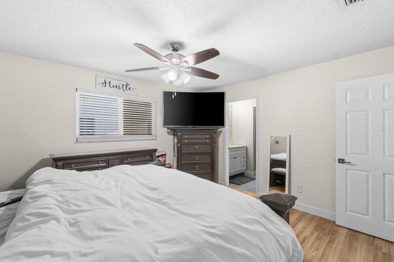 18 Winchmore Lane, Boynton Beach, FL 33426 Photo