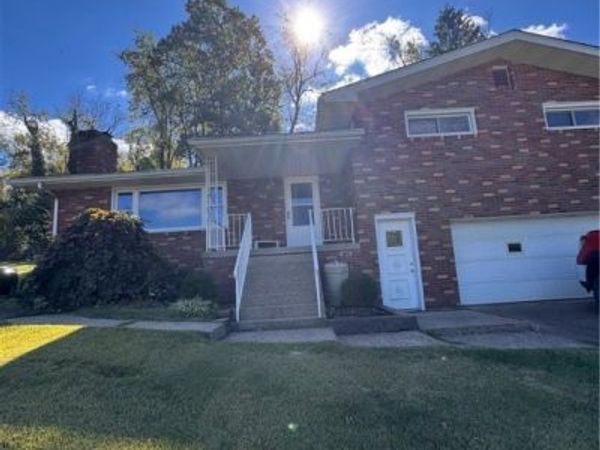 54084 Highview, Martins Ferry, OH 43935