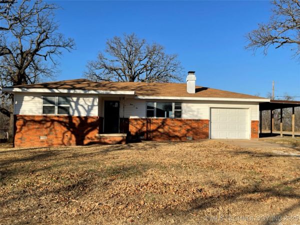 302 Hillcrest Street, Pawnee, OK 74058