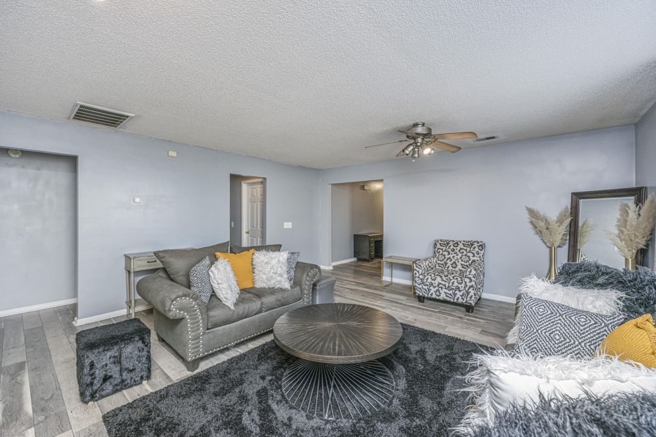 2010 Cripplecreek Drive Photo 23