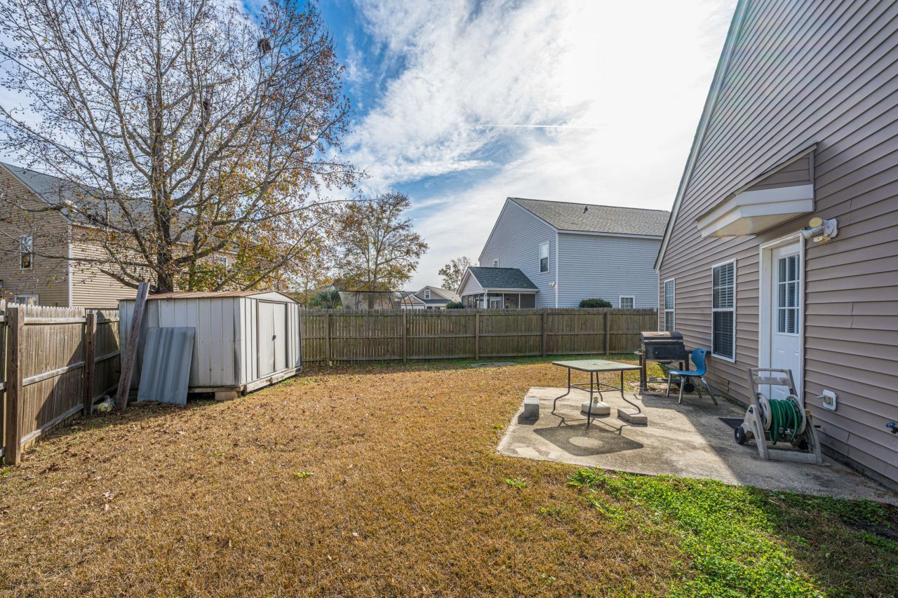 2010 Cripplecreek Drive Photo 32