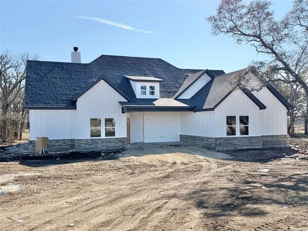 1008 Sabrina Court, Weatherford, TX 76085