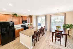 8754 Pasture Court photo 4