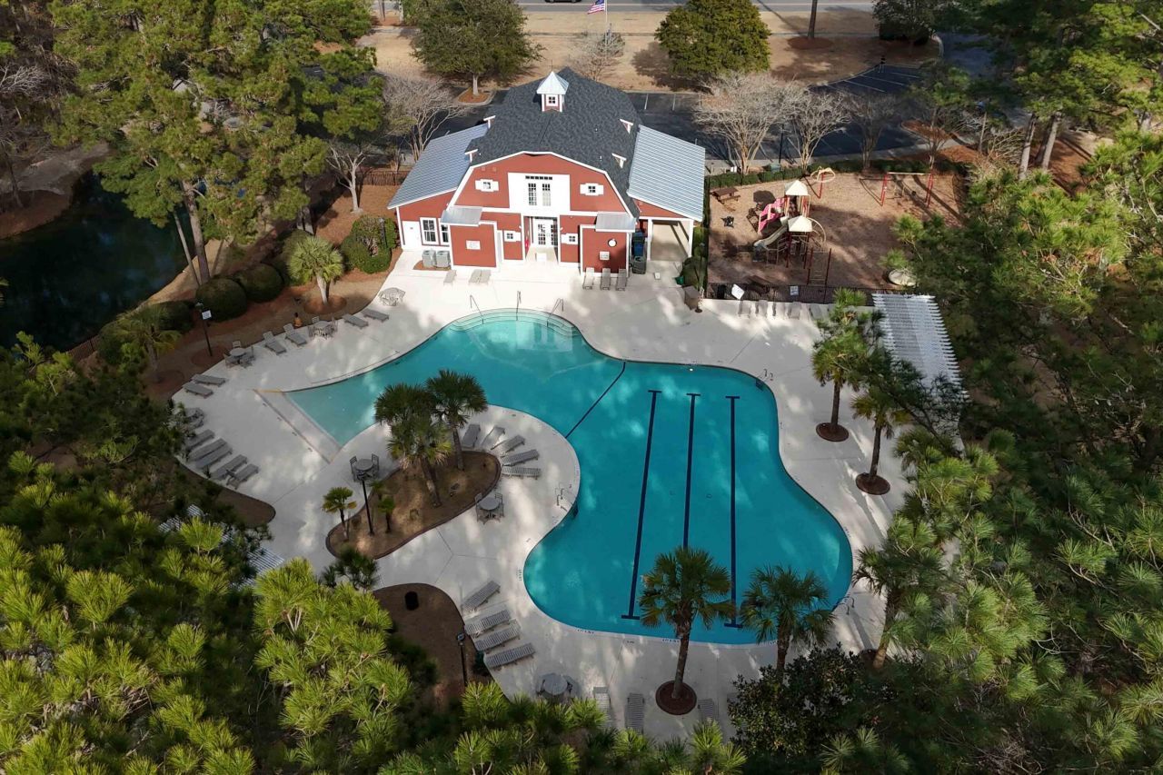 8754 Pasture Court Photo 4