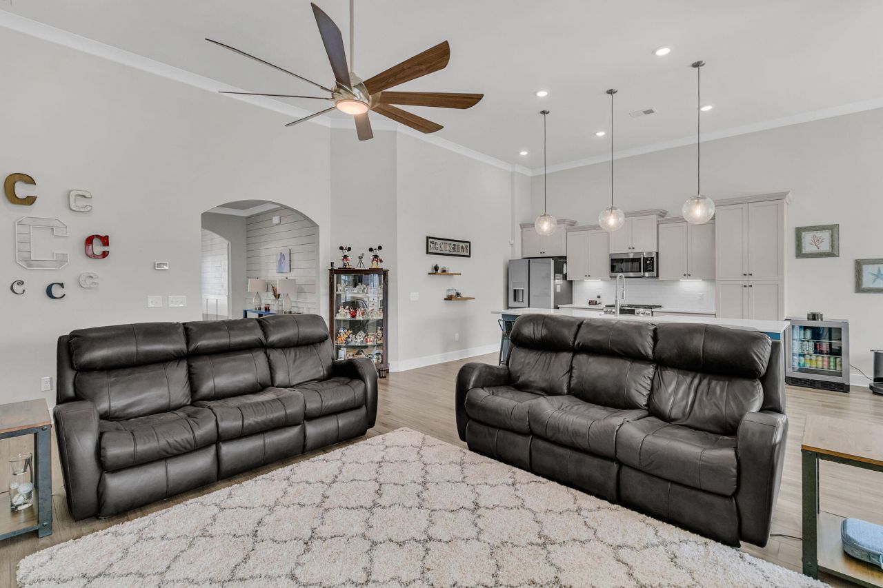 228 Fiddleback Drive Photo 15