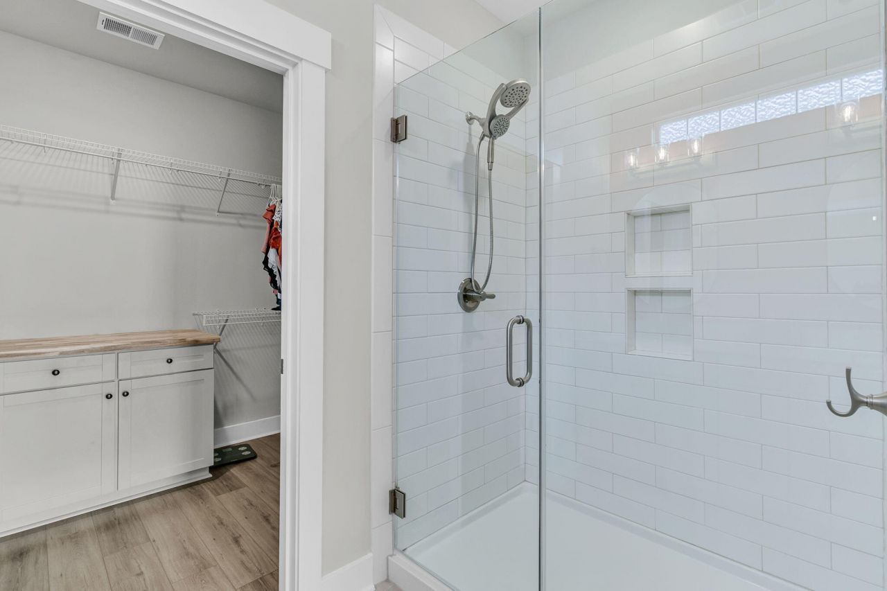 228 Fiddleback Drive Photo 19