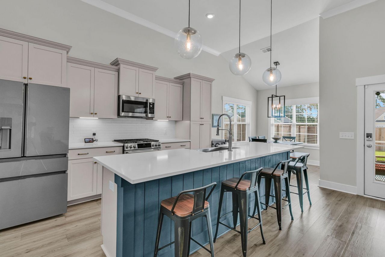 228 Fiddleback Drive Photo 7