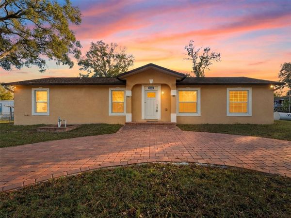 5104 TIMBERLAN STREET, TAMPA, FL 33624