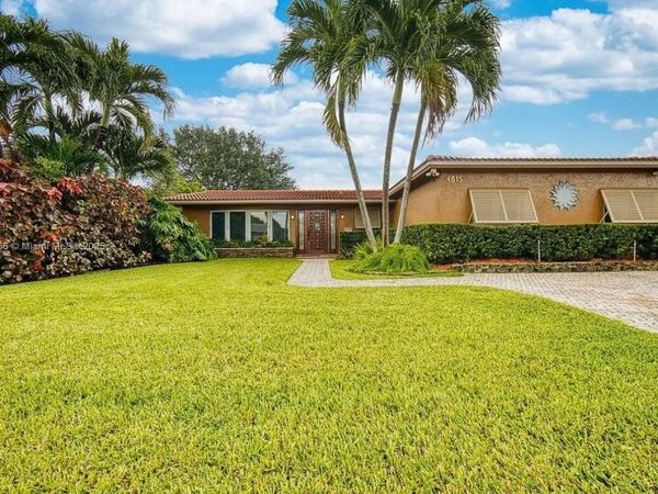 4815 Cleveland Street, Hollywood, FL 33021