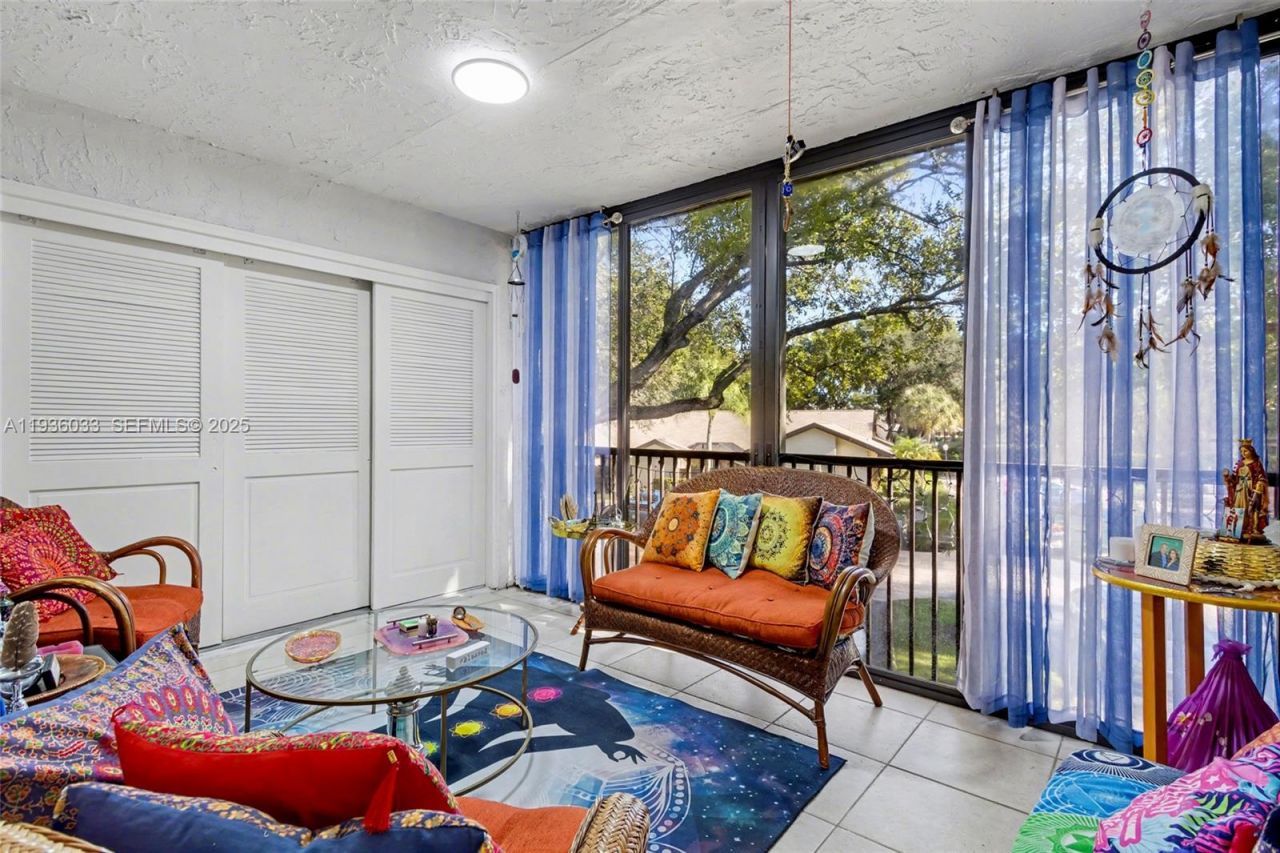 4534 S Carambola Cir S, Unit 27275, Coconut Creek, FL 33066 Photo