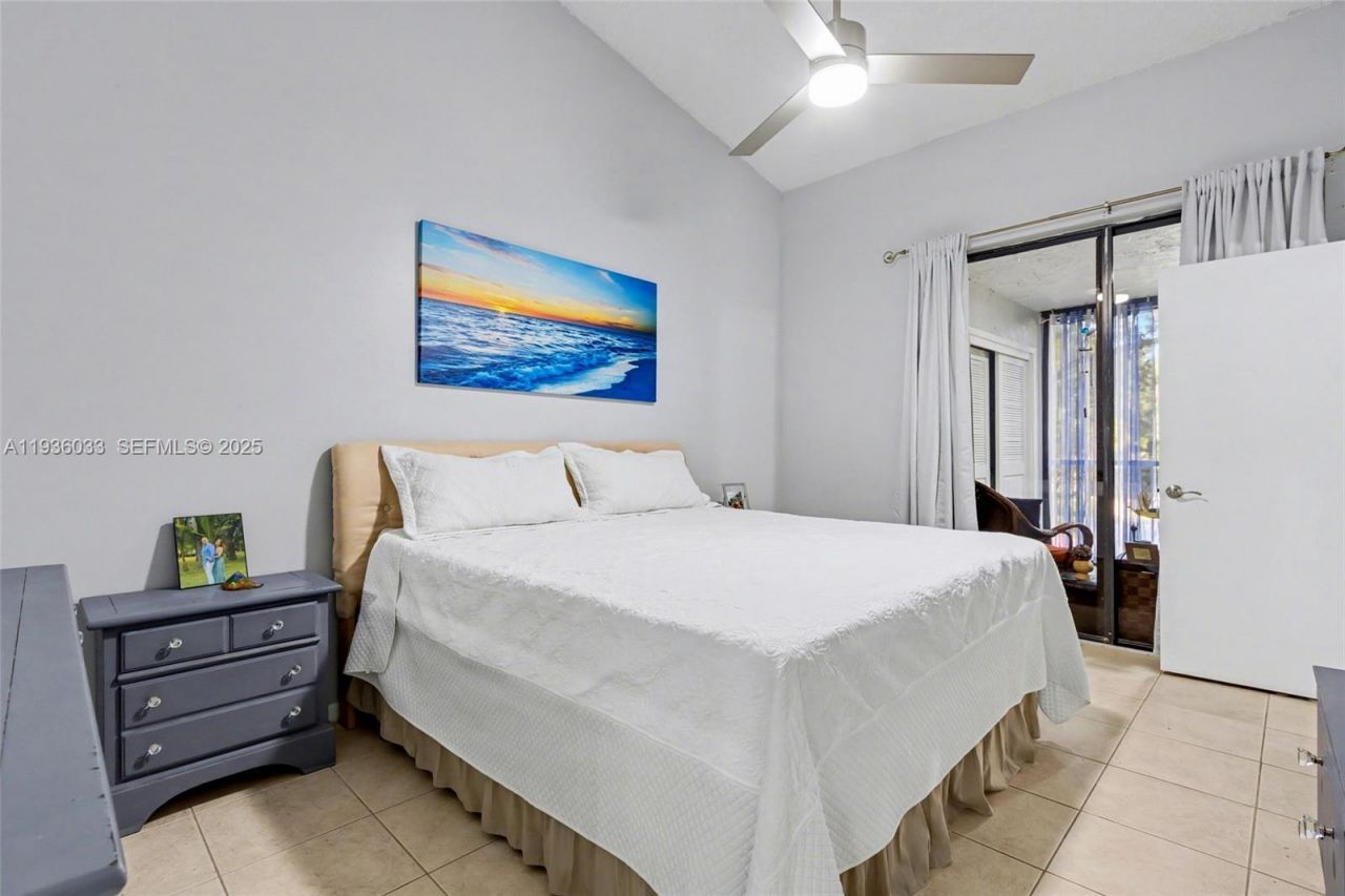 4534 S Carambola Cir S, Unit 27275, Coconut Creek, FL 33066 Photo