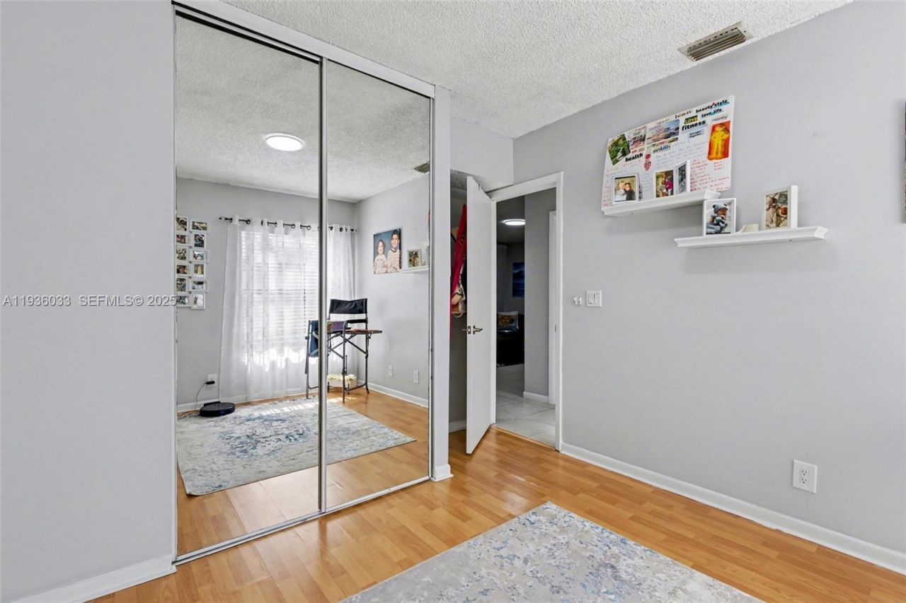 4534 S Carambola Cir S, Unit 27275, Coconut Creek, FL 33066 Photo