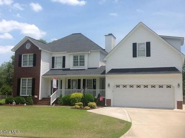 4301 Treetops Circle, Winterville, NC 28590