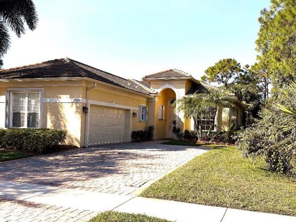 2585 SE Stonebriar Way, Stuart, FL 34997