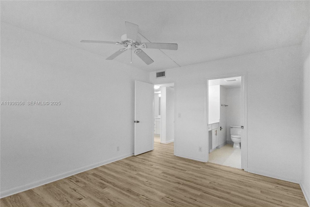 3030 Lincoln B, Unit 3030, Boca Raton, FL 33434 Photo