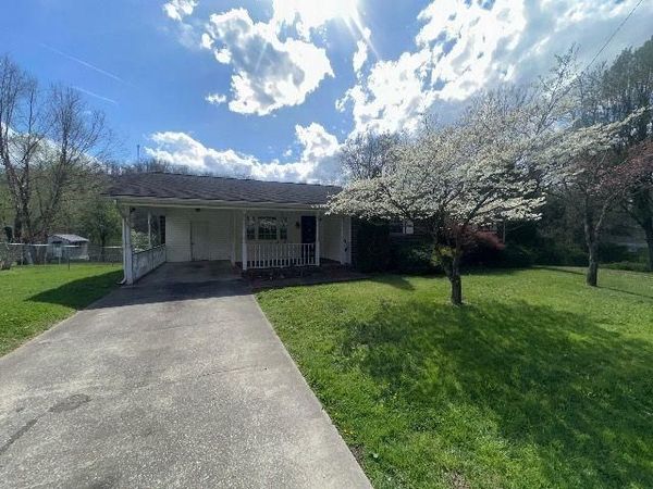 2952 Route 75, Huntington, WV 25704