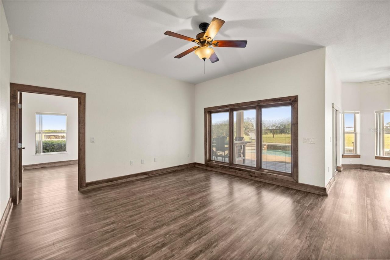 20551 SE 80th Street, Morriston, FL 32668 Photo