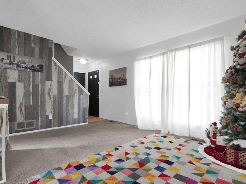 2102 Lynbridge Drive, Reynoldsburg, OH 43068 Photo 11