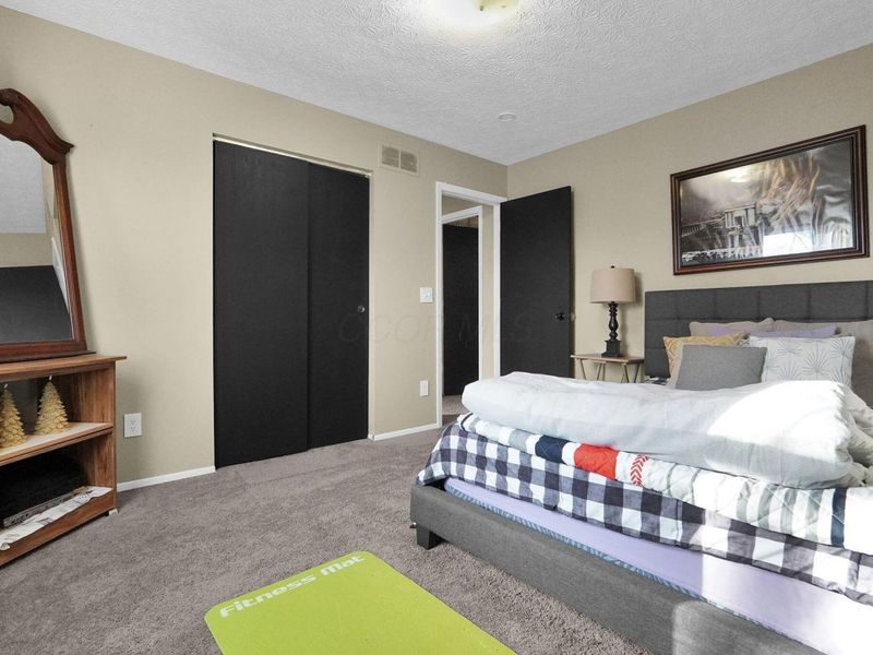 2102 Lynbridge Drive, Reynoldsburg, OH 43068 Photo 26