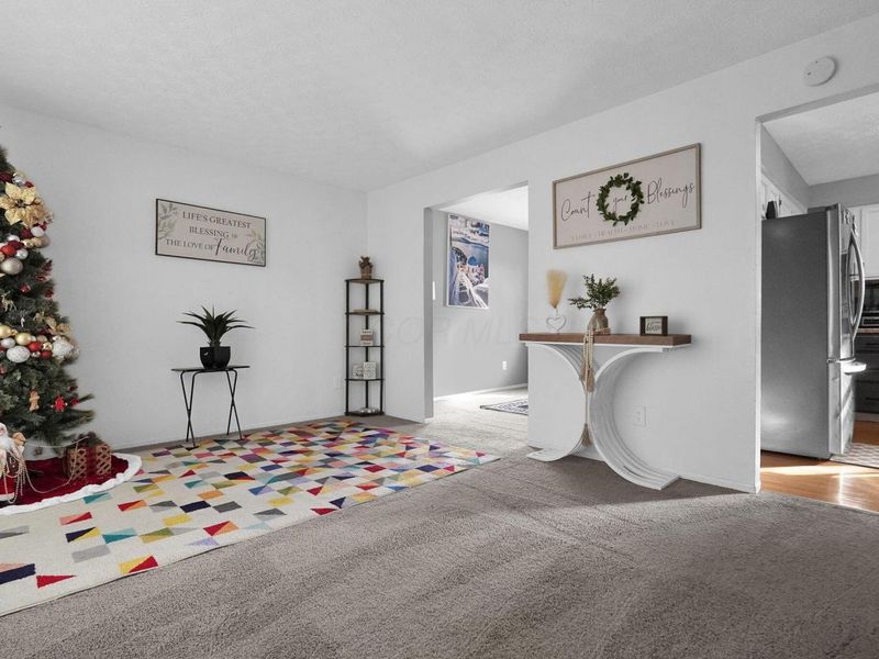 2102 Lynbridge Drive, Reynoldsburg, OH 43068 Photo 9