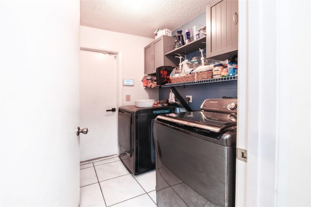 4975 NW 82nd Ter, Lauderhill, FL 33351 Photo