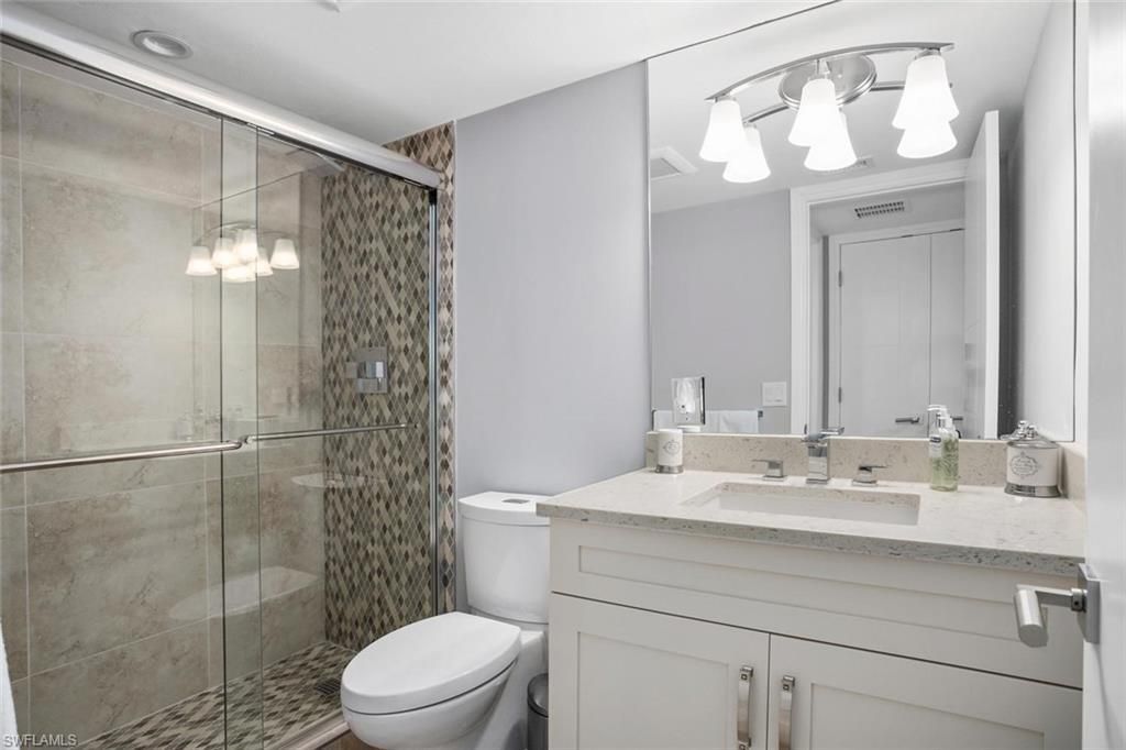 10851 Gulf Shore Dr, Unit 402, Naples, FL 34108 Photo