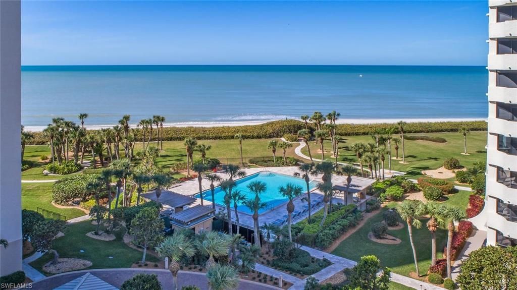10851 Gulf Shore Dr, Unit 402, Naples, FL 34108 Photo