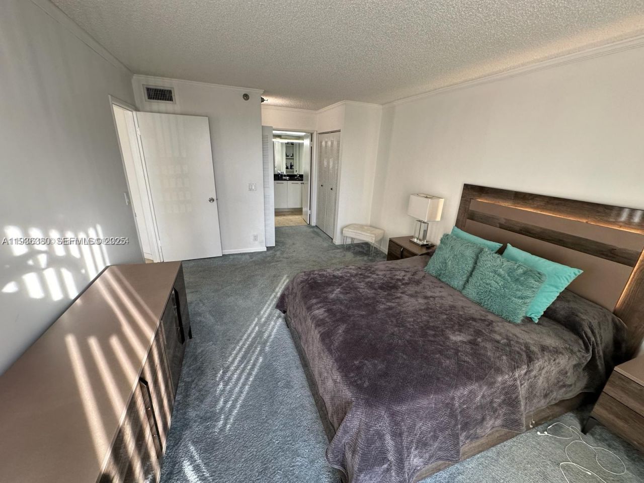 3300 NE 191st St, Unit 518, Aventura, FL 33180 Photo