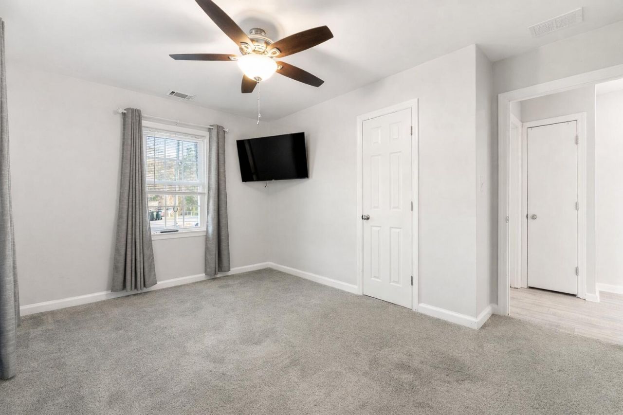 316 Anne Street Photo 15