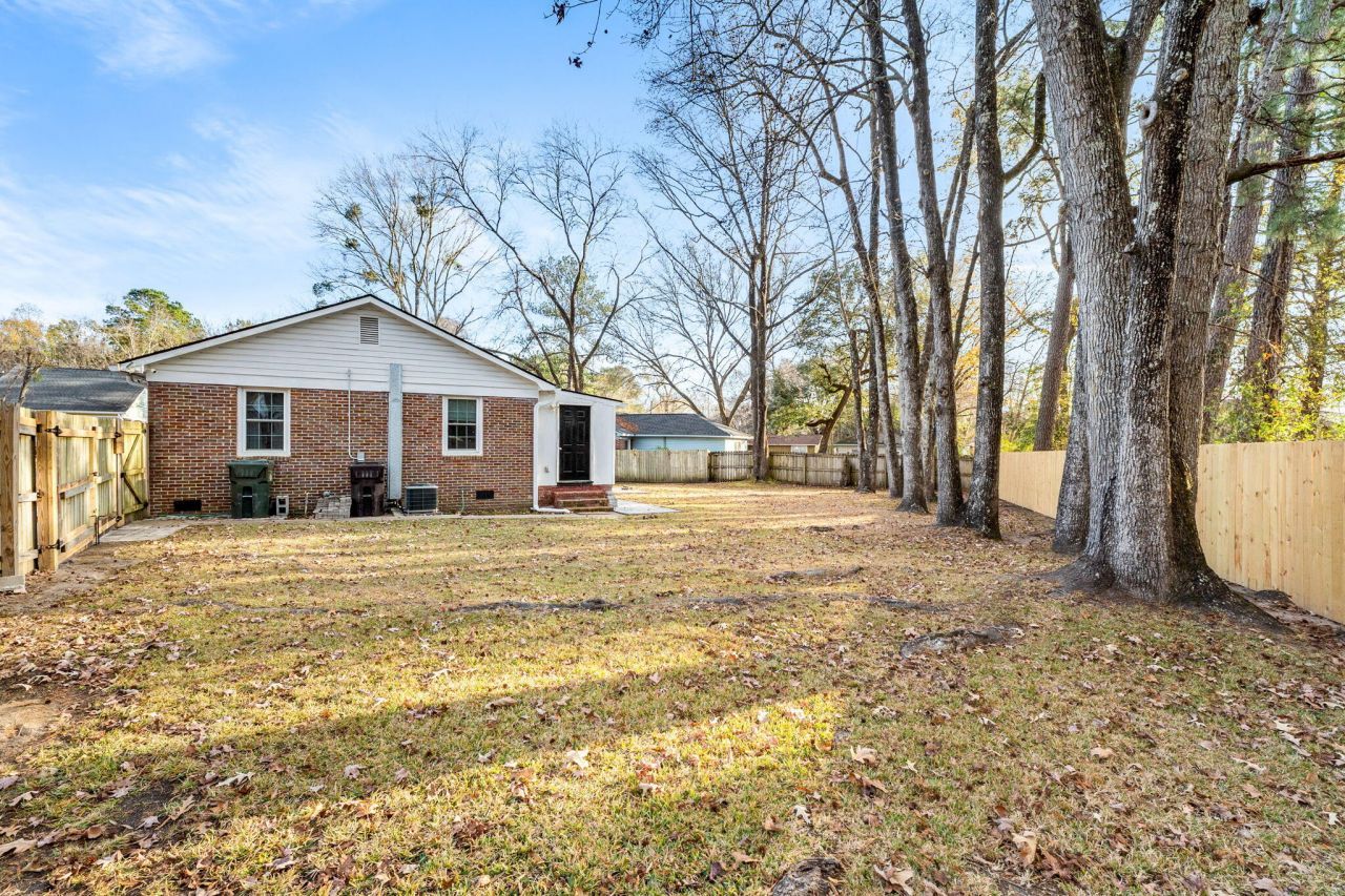 316 Anne Street Photo 26