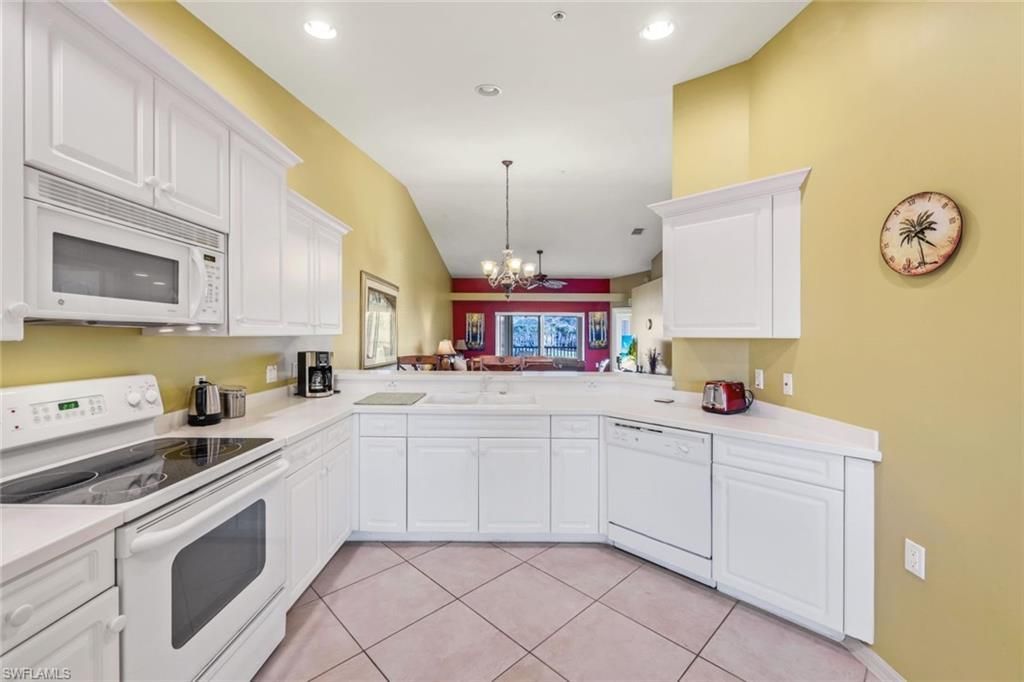 2790 Cypress Trace Cir, Unit 2228, Naples, FL 34119 Photo