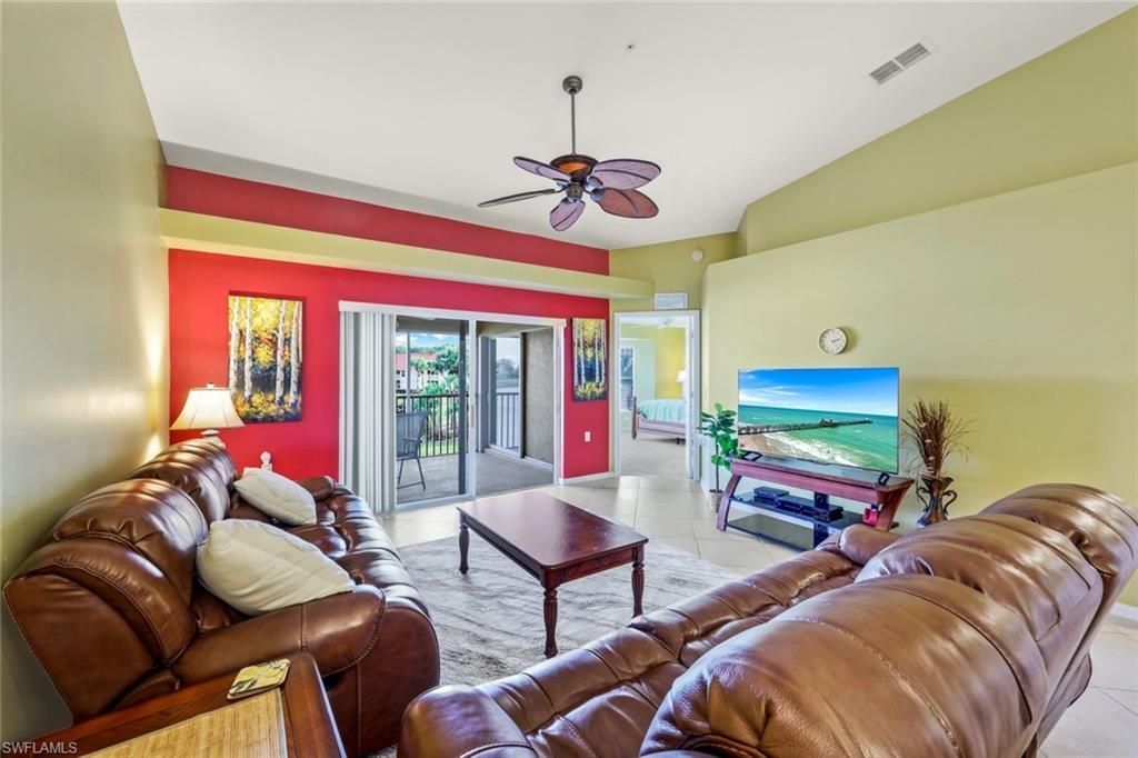 2790 Cypress Trace Cir, Unit 2228, Naples, FL 34119 Photo