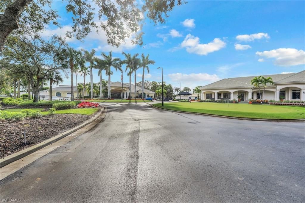 2790 Cypress Trace Cir, Unit 2228, Naples, FL 34119 Photo