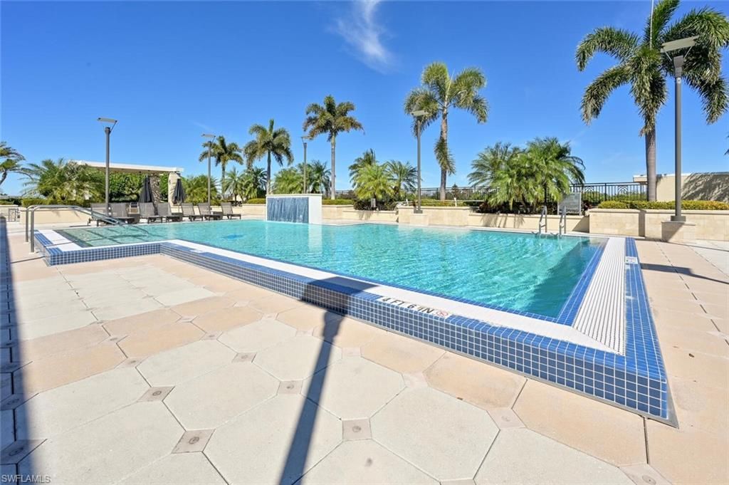 9115 Strada Pl, Unit 5211, Naples, FL 34108 Photo