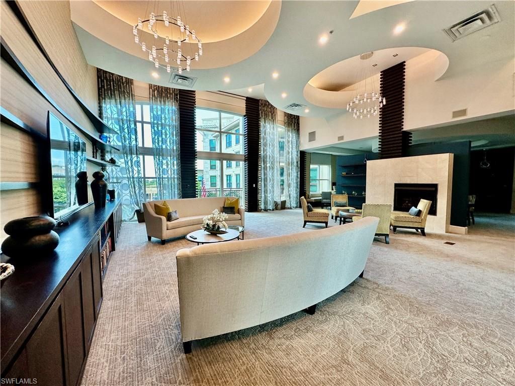 9115 Strada Pl, Unit 5211, Naples, FL 34108 Photo