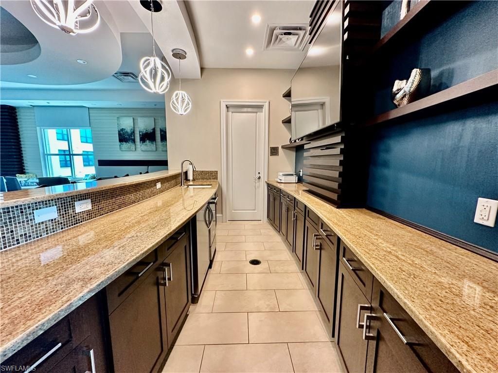 9115 Strada Pl, Unit 5211, Naples, FL 34108 Photo