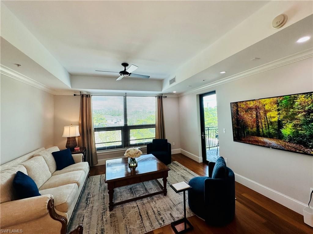 9115 Strada Pl, Unit 5211, Naples, FL 34108 Photo