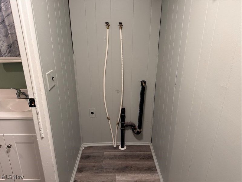 166 Rolling Park Drive N, Massillon, OH 44647 Photo 17