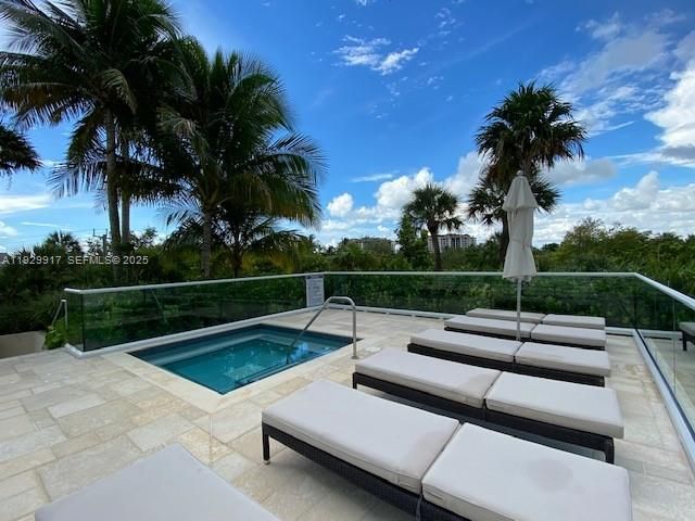 400 S Pointe Dr, Unit 2105, Miami Beach, FL 33139 Photo