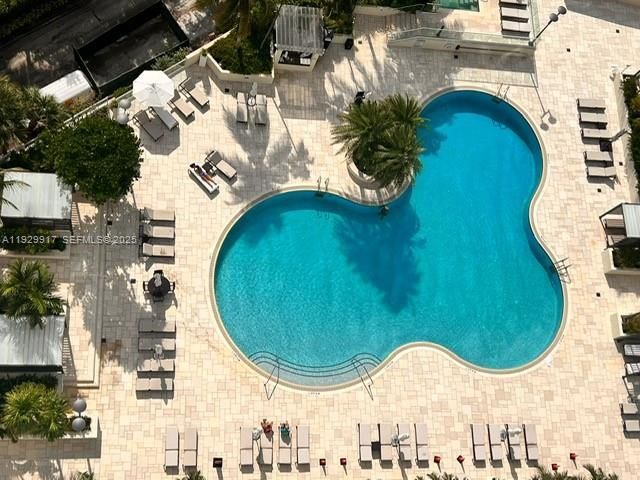 400 S Pointe Dr, Unit 2105, Miami Beach, FL 33139 Photo