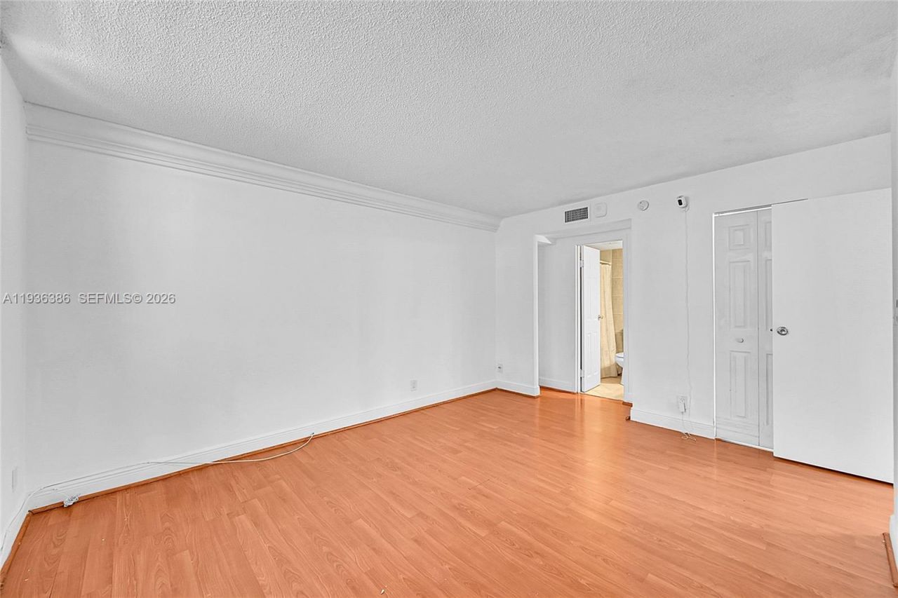 4850 NW 29th Ct , Unit 125, Lauderdale Lakes, FL 33313 Photo