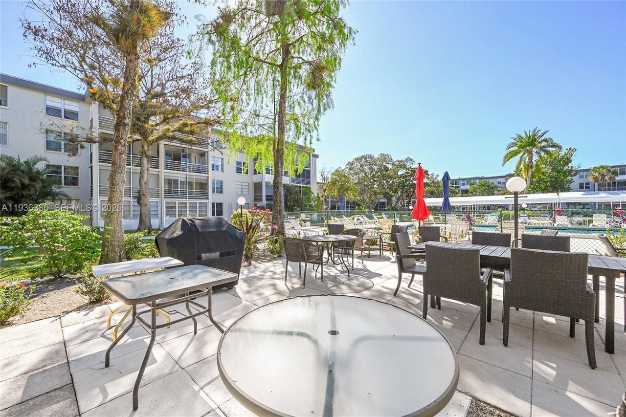 4850 NW 29th Ct , Unit 125, Lauderdale Lakes, FL 33313 Photo