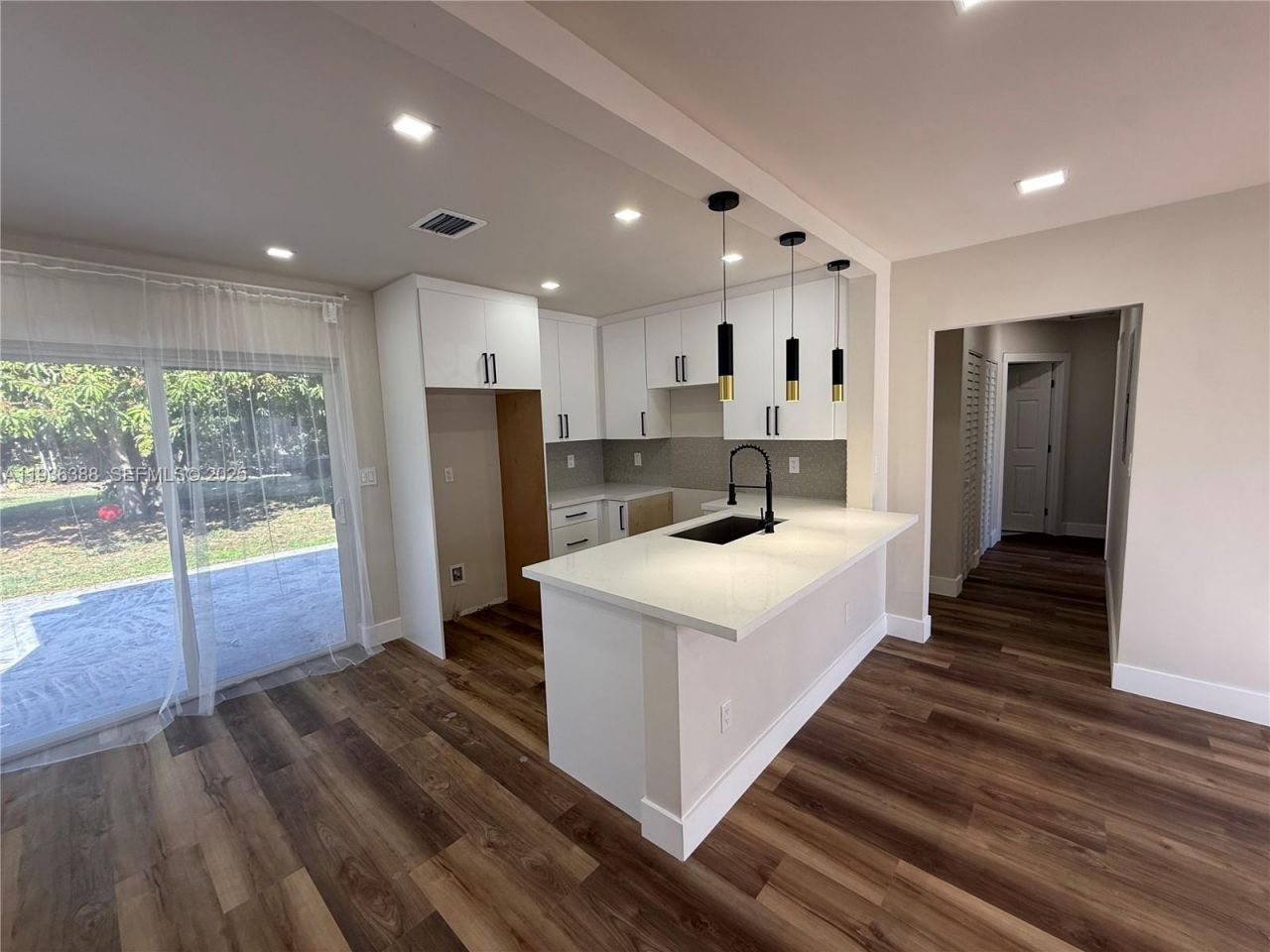 7821 NW 30th St, Davie, FL 33024 Photo