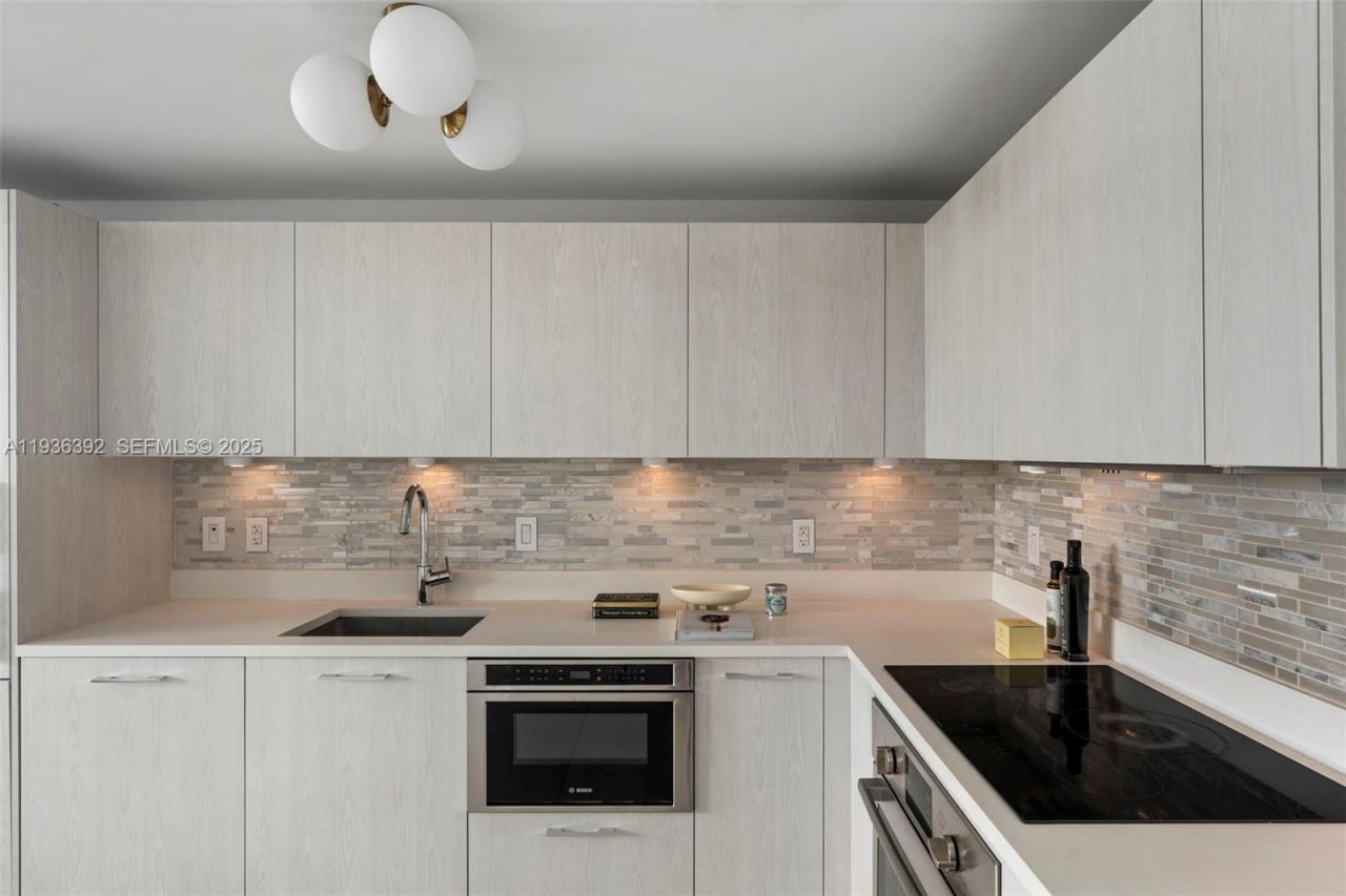 501 NE 31st St , Unit 3409, Miami, FL 33137 Photo