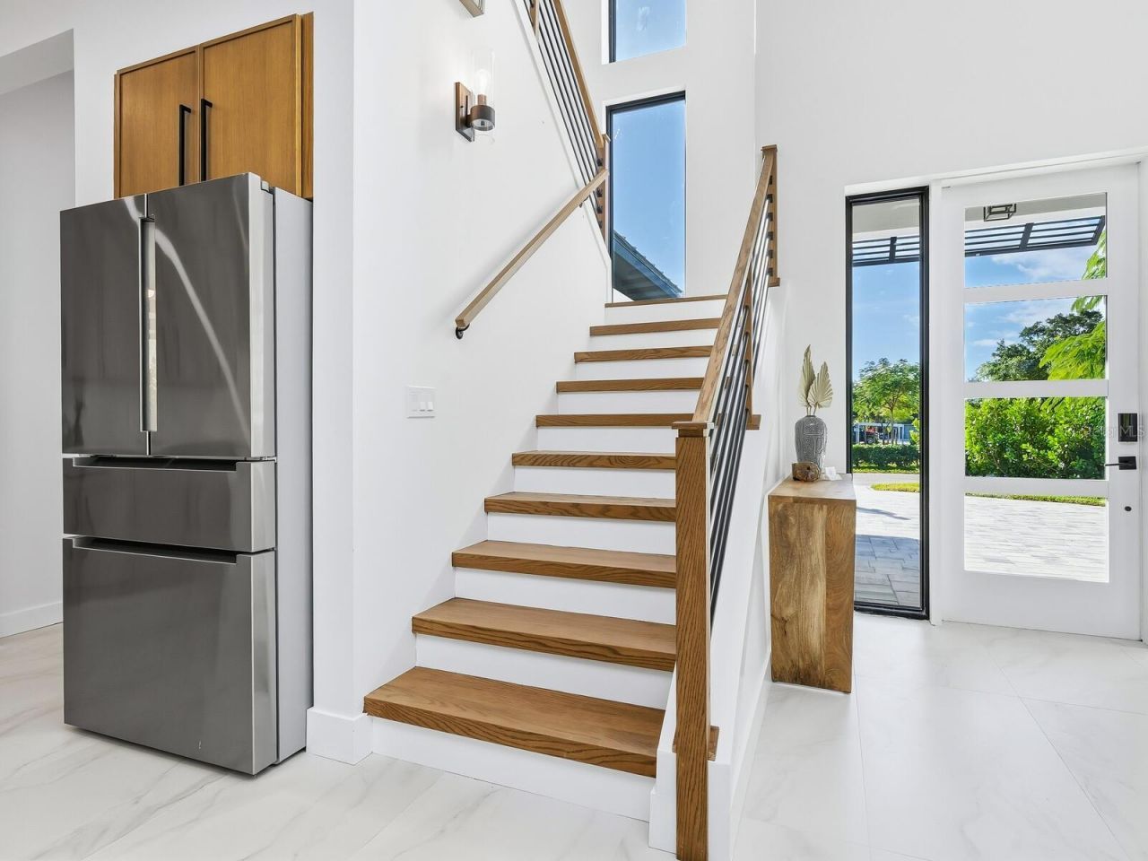 2303 Loma Linda Street, Sarasota, FL 34239 Photo